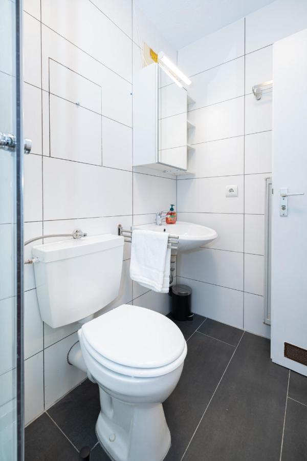 Modernes Apartment In Der Innenstadt เวิร์ซบวร์ก ภายนอก รูปภาพ
