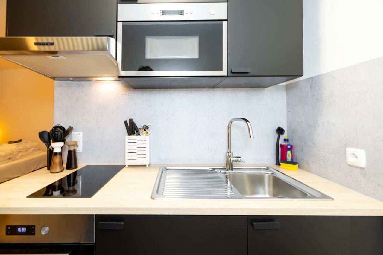 Modernes Apartment In Der Innenstadt เวิร์ซบวร์ก ภายนอก รูปภาพ